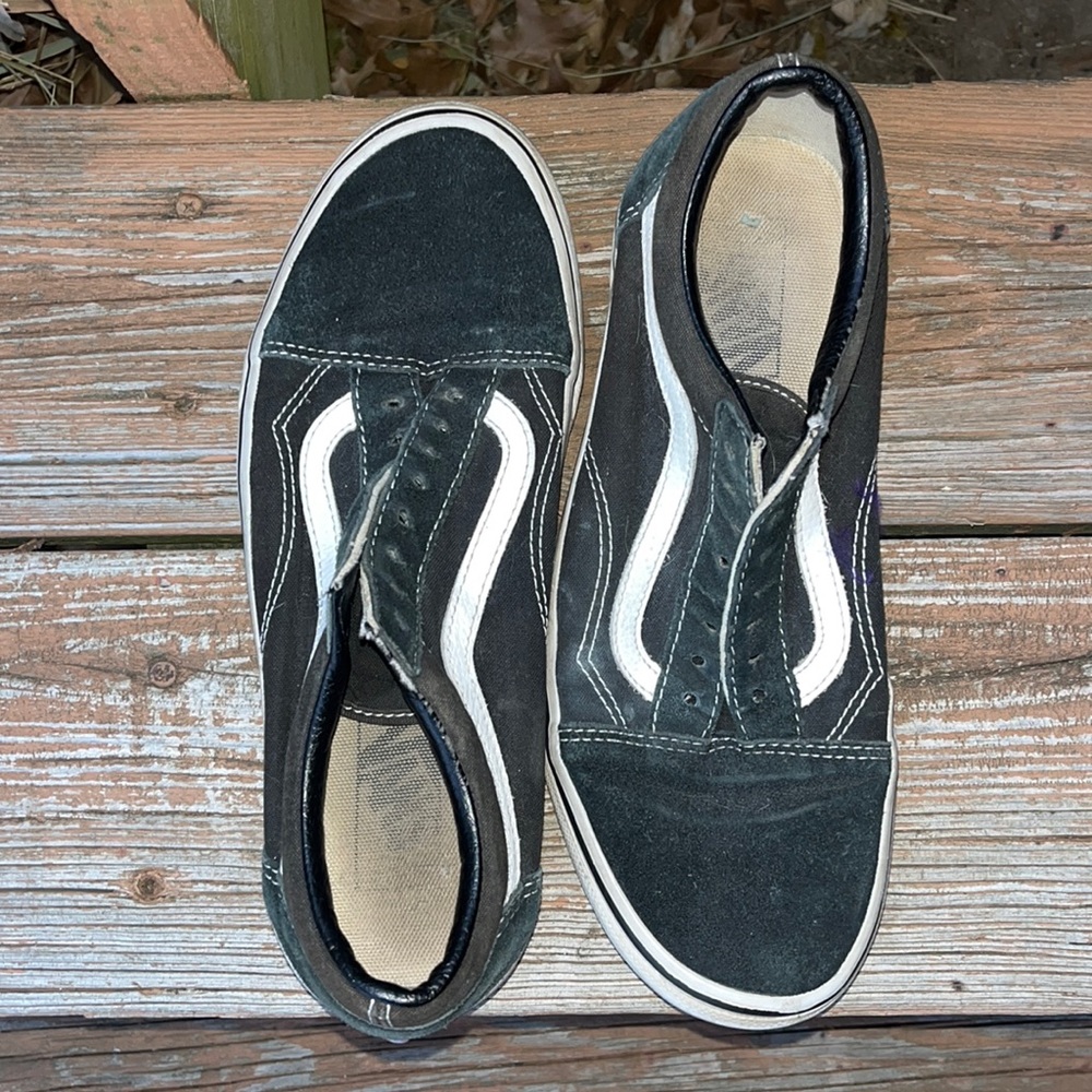 Old Skool Black Vans (No Laces)